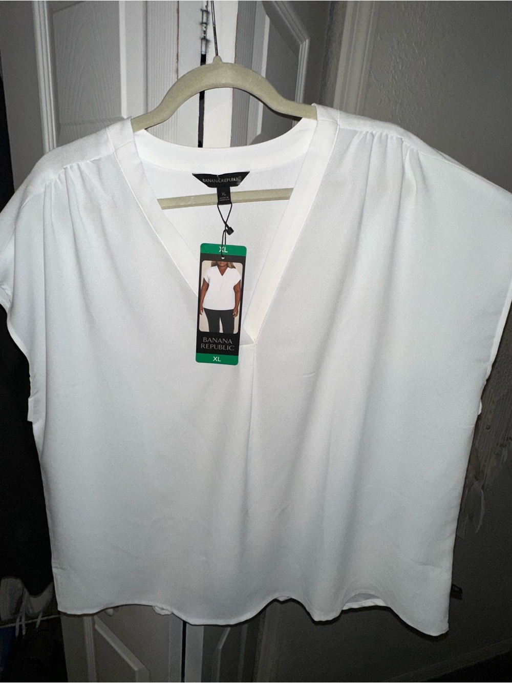 Banana Republic White V-Neck Dolman Sleeve Blouse